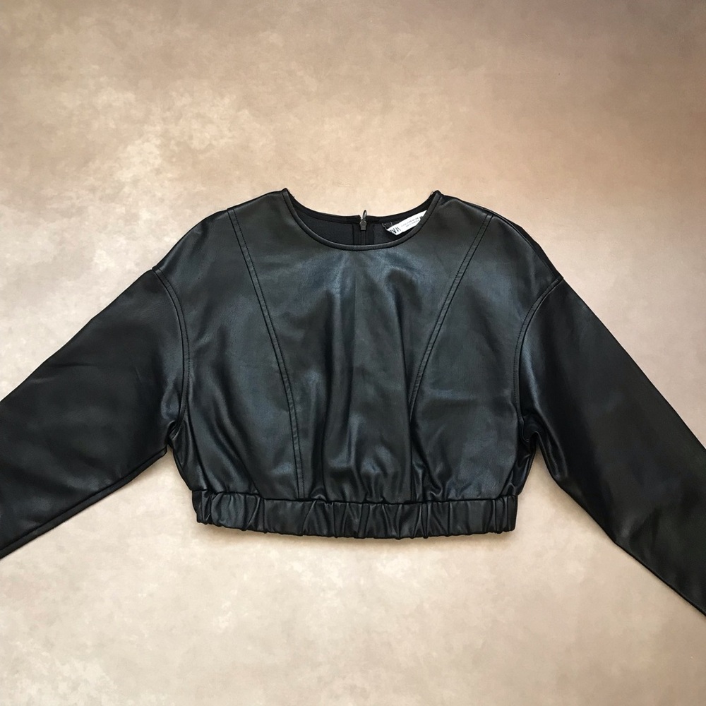 NWOT Zara Faux Leather Long Sleeve Cropped Top Back Zip Biker Moto Edgy XS